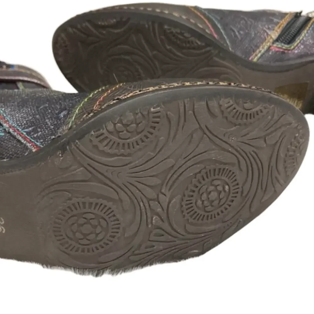 NWOT L’Artiste by Spring Step Leather and Textile Booties Size 36